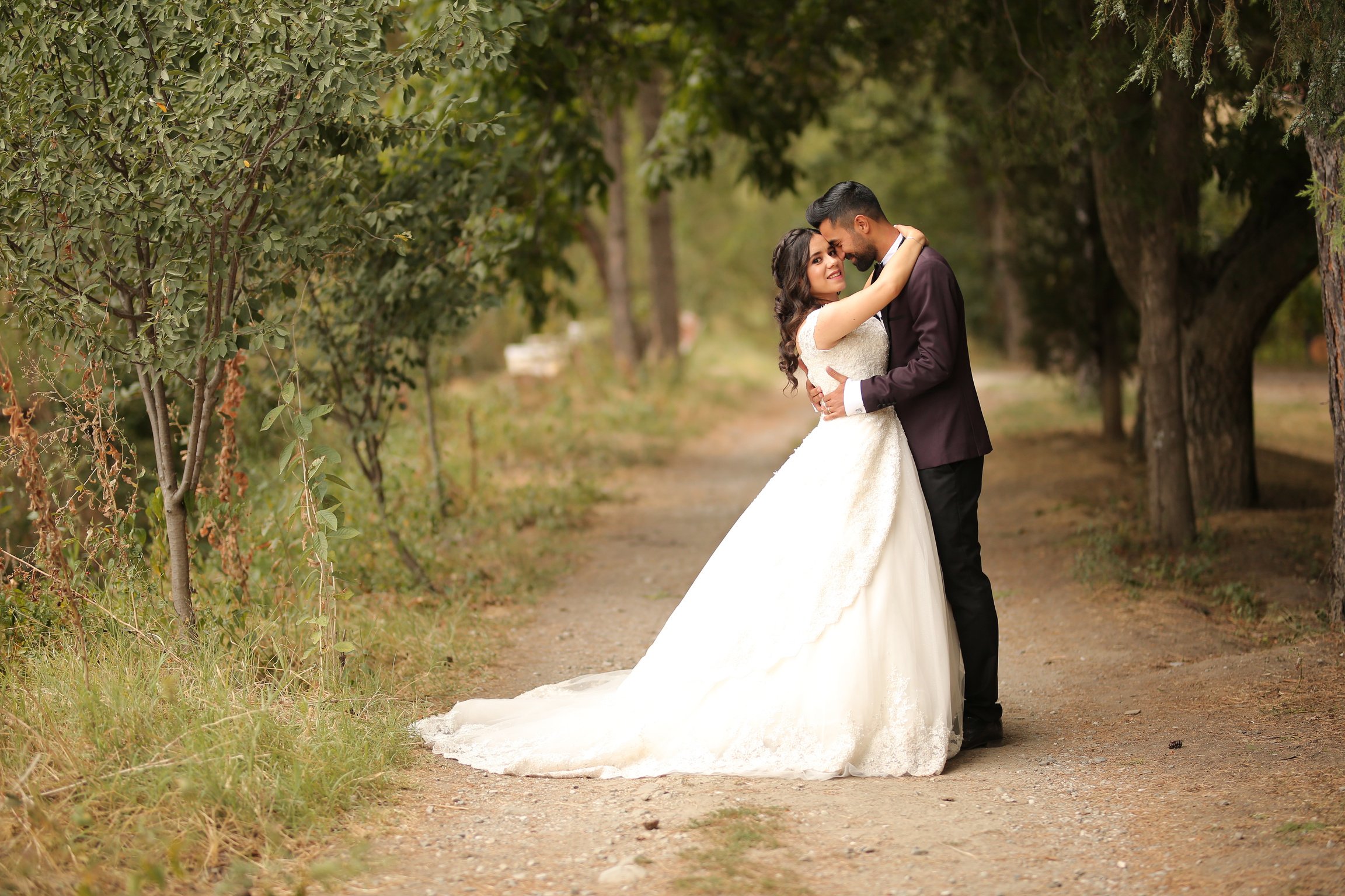 Wedding Photography of a Romantic Couple